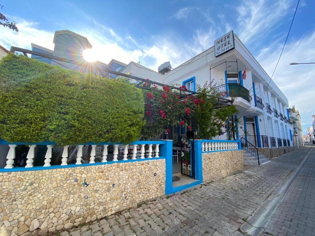 Nese Hotel Çeşme Exteriör bild