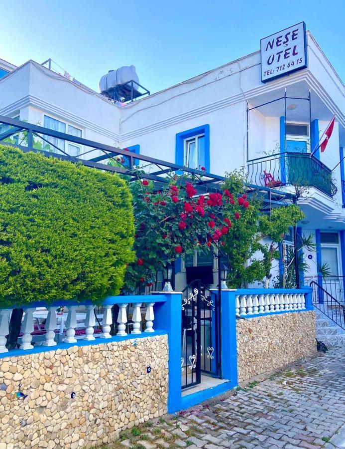 Nese Hotel Çeşme Exteriör bild