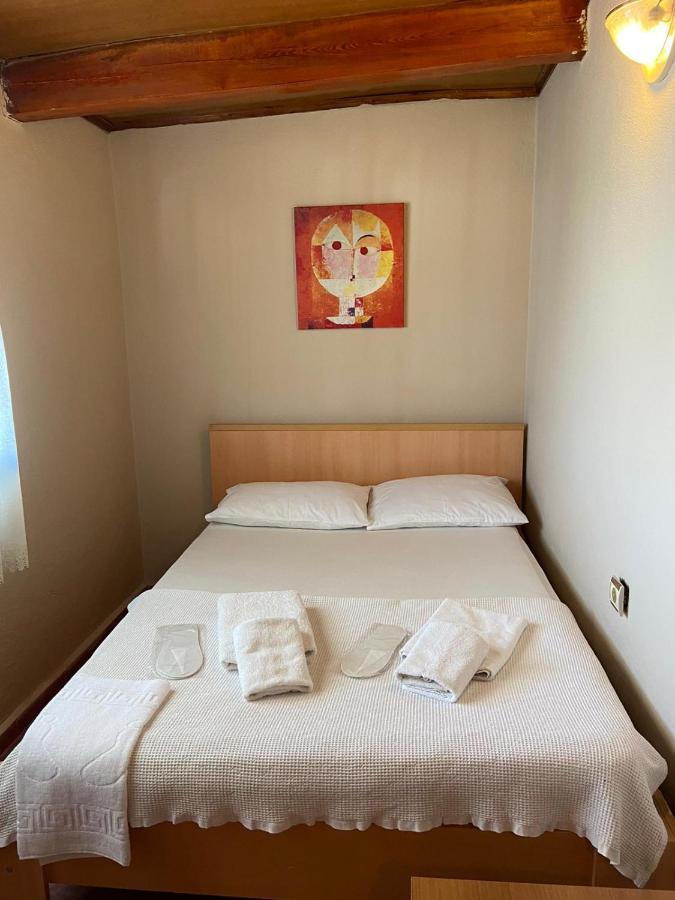 Nese Hotel Çeşme Exteriör bild
