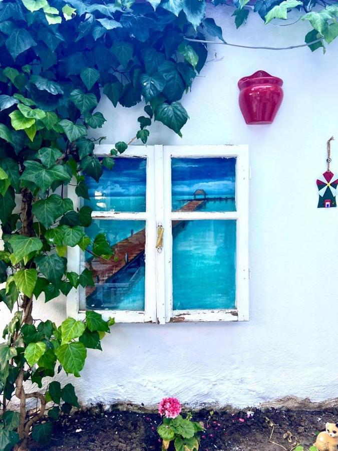 Nese Hotel Çeşme Exteriör bild