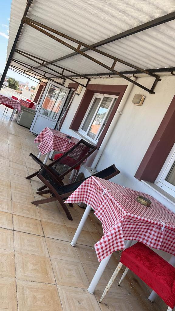 Nese Hotel Çeşme Exteriör bild