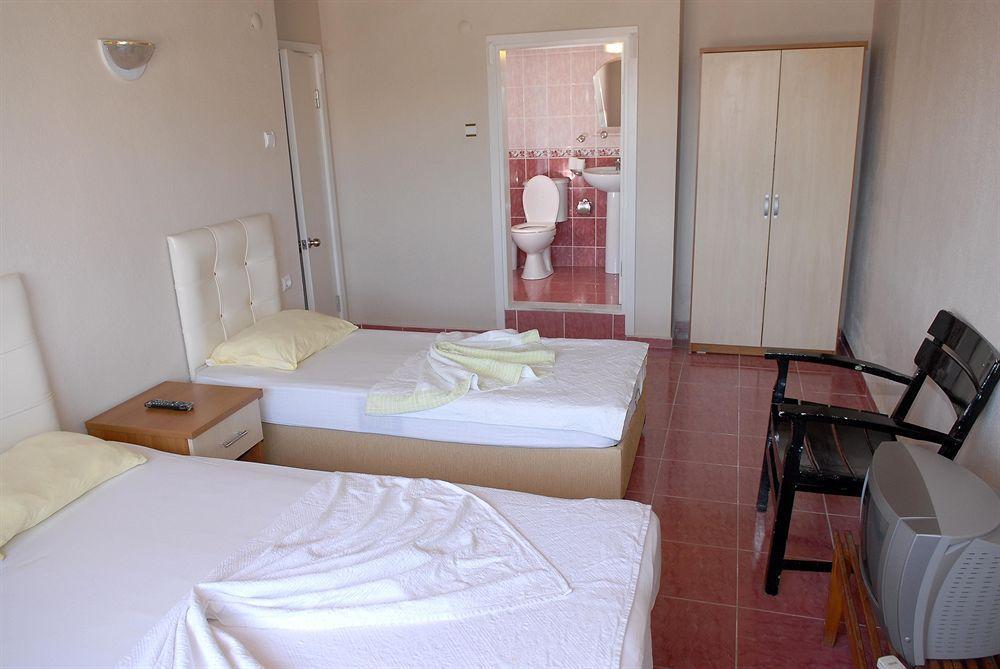 Nese Hotel Çeşme Exteriör bild